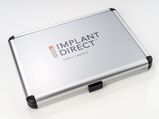 implant-direct-aluminium-etuis-1.jpg